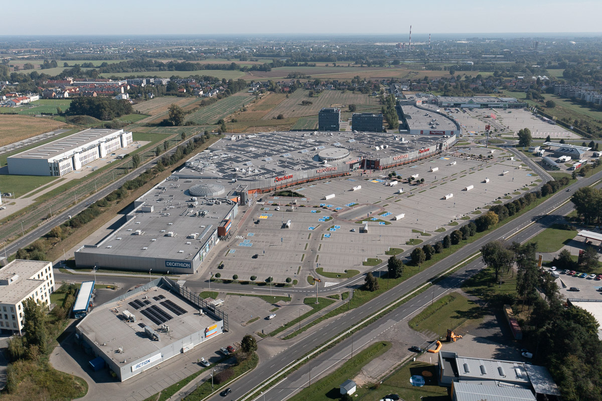 Karolinka Shopping and Service Center on Wrocławska Street in Opole